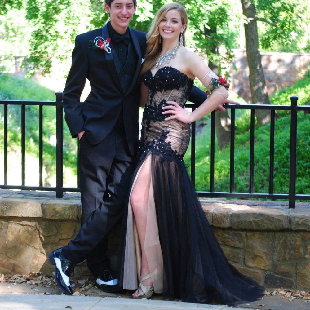 Mac Duggal Prom Dress